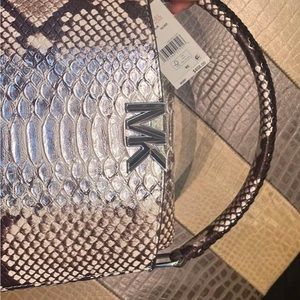 Michael Khors purse